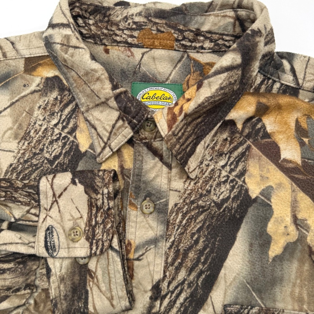 Cabela's Button Down Mens 2XL Camo Realtree Hardwoods Fleece Hunting Shirt